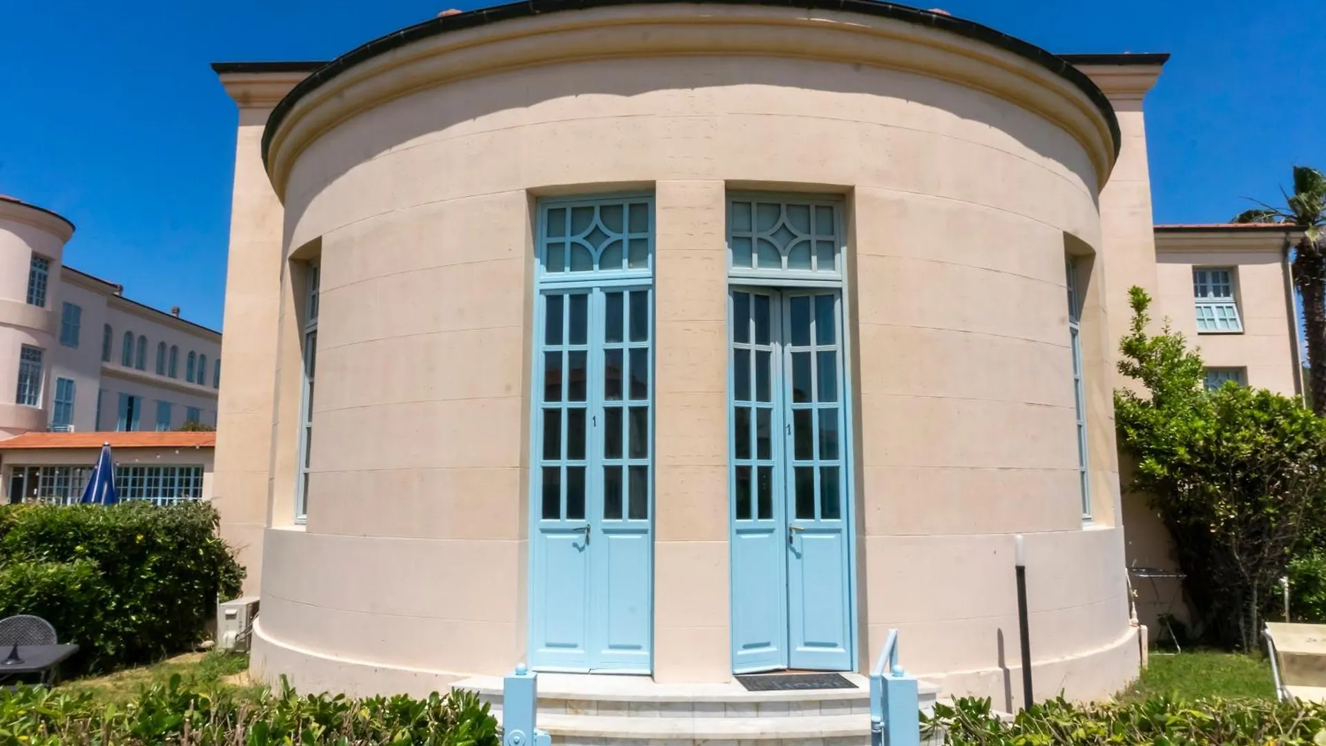 Apartament Principi Di Piemonte Tirrenia