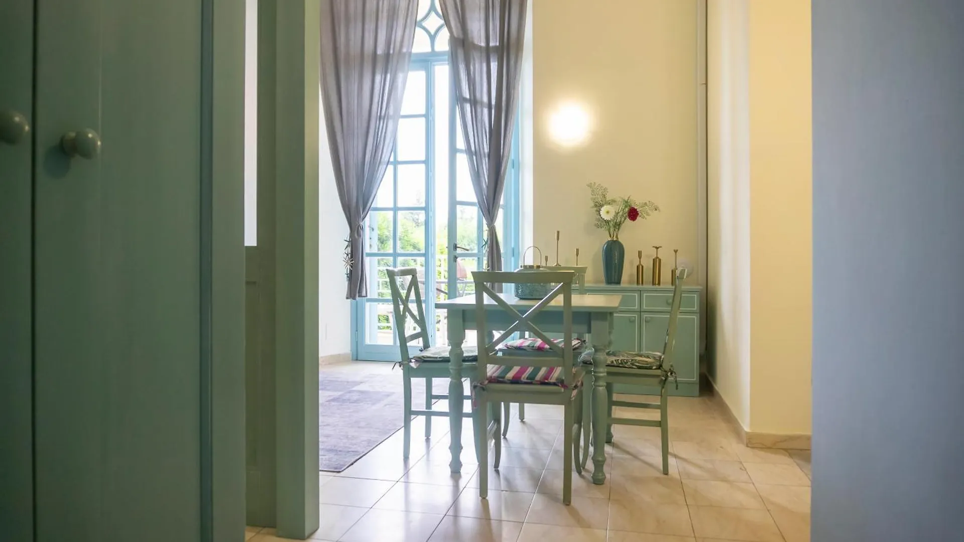 Apartament Principi Di Piemonte Tirrenia
