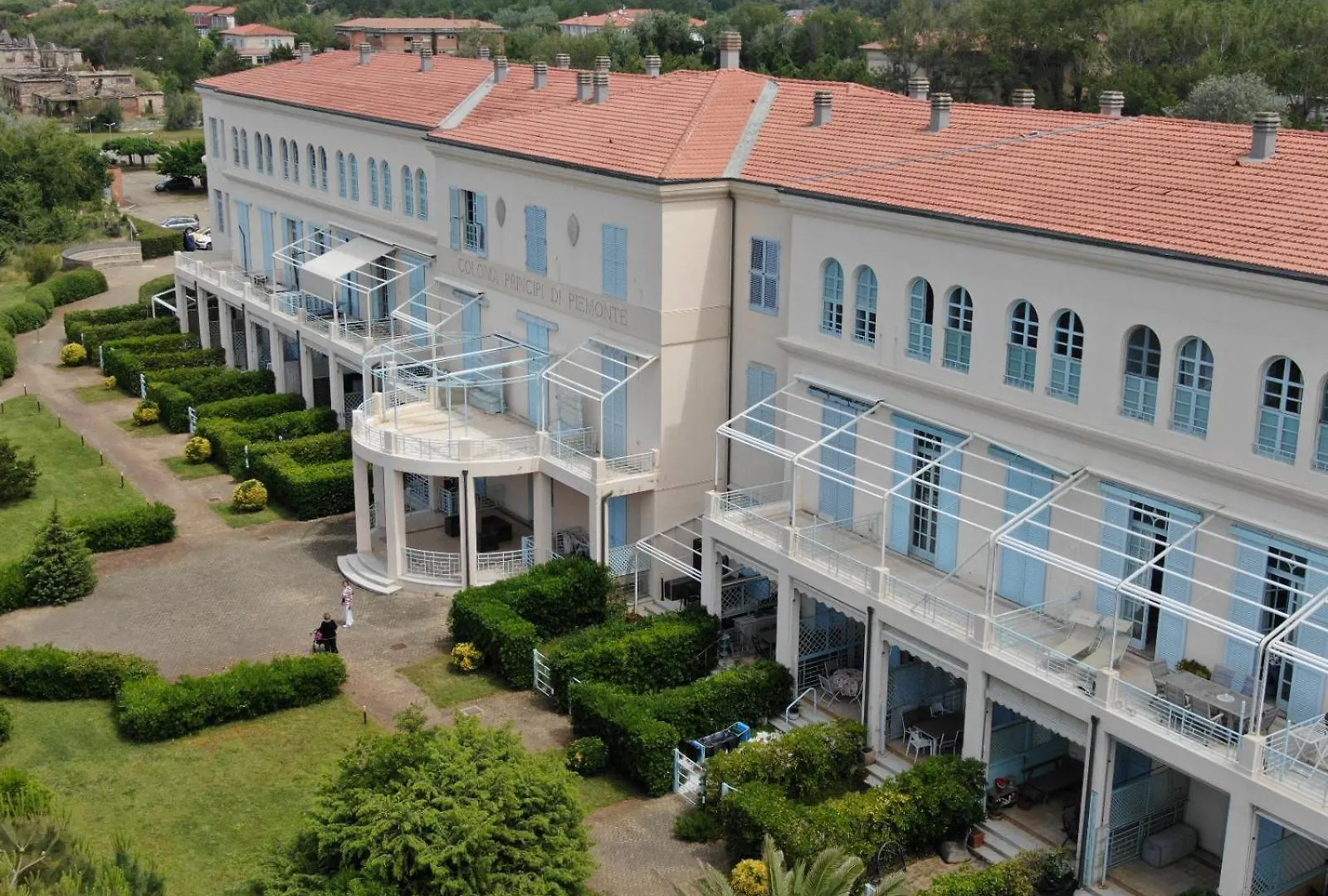Apartament Principi Di Piemonte Tirrenia