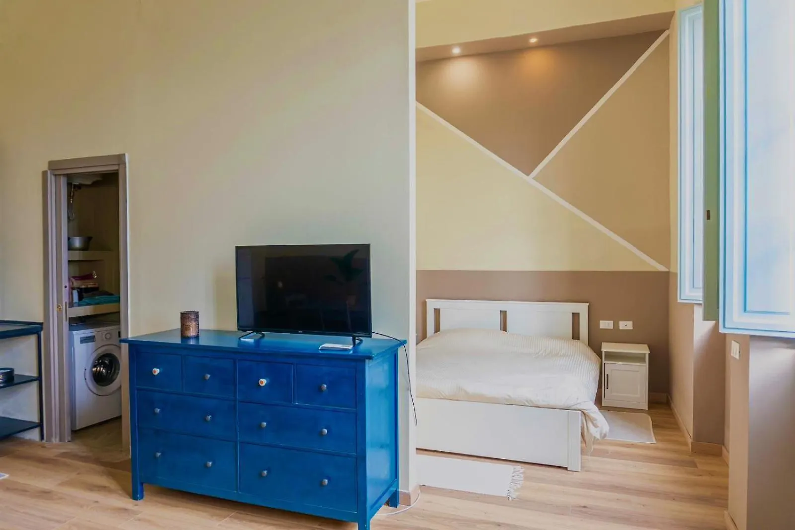 Apartament Principi Di Piemonte Tirrenia Włochy