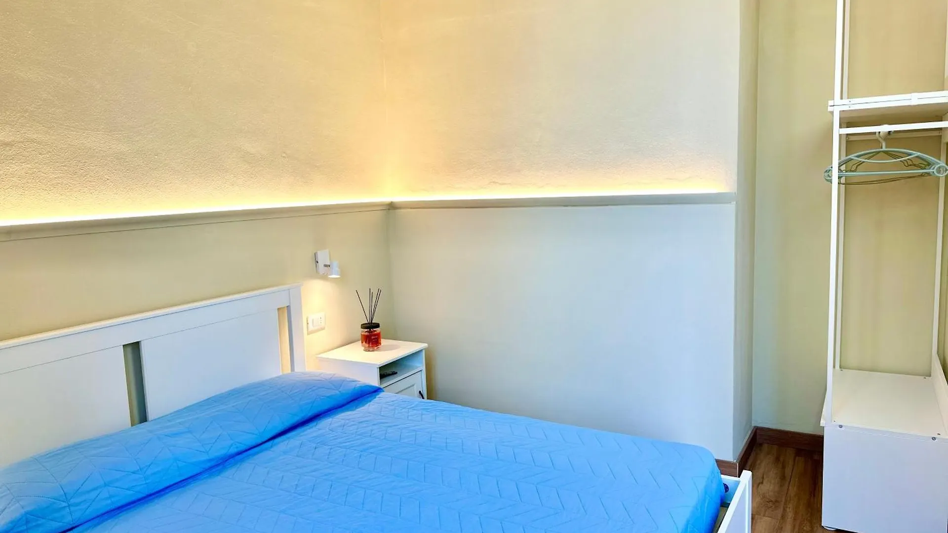 Apartament Principi Di Piemonte Tirrenia Włochy